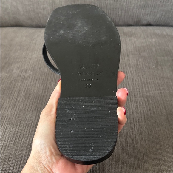 A Emery black leather sandals - Picture 4 of 5